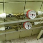 счетчик горячей воды не крутится что делать